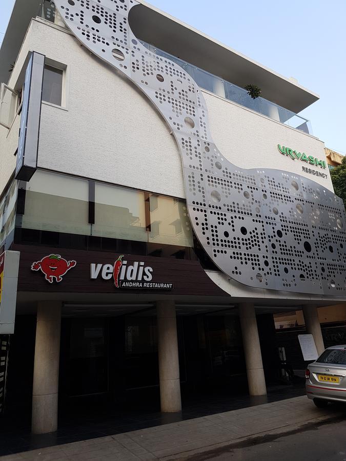 Urvashi Residency Hotel Madras Buitenkant foto